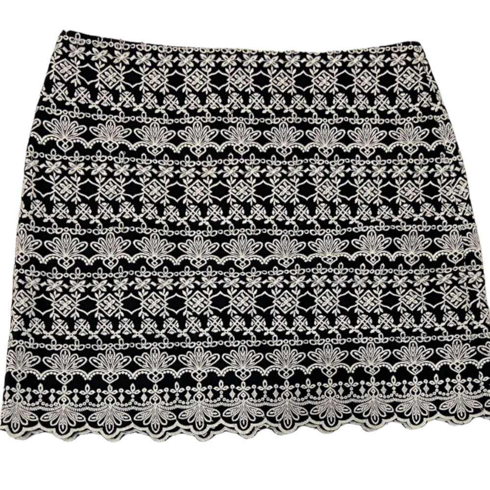 LOFT Embroidered Scalloped Skirt